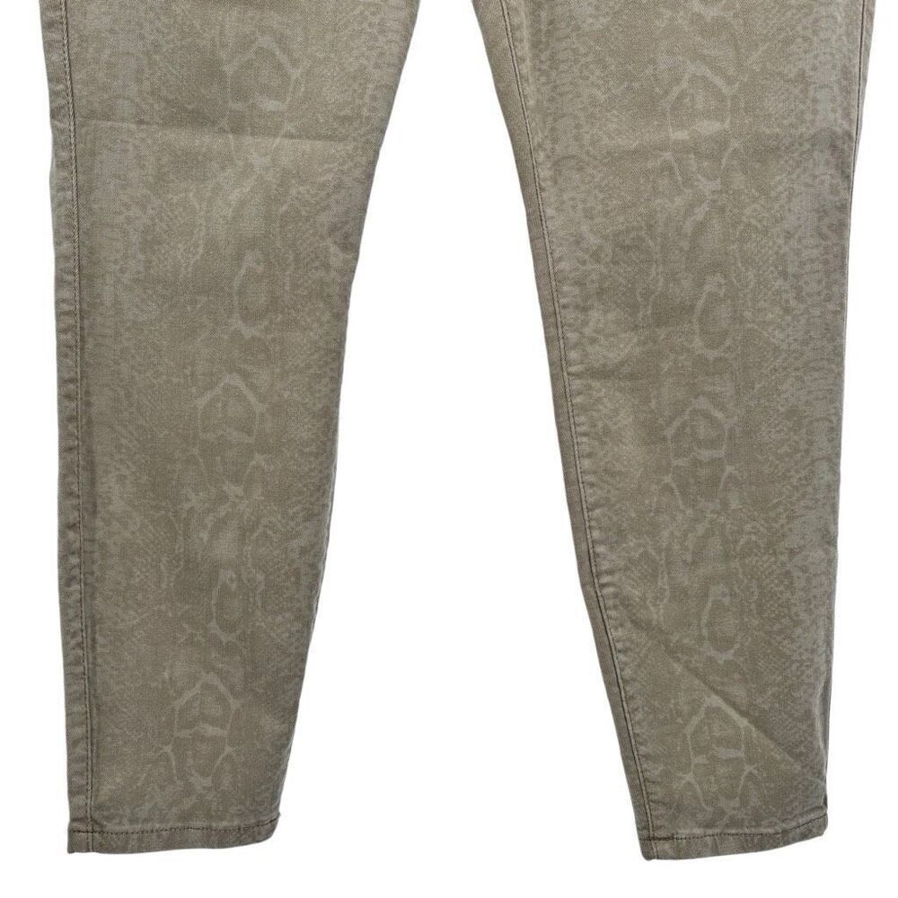 Torrid High Rise Super Soft Jeggings Tan Python Size 18 Short‎ - Picture 4 of 10